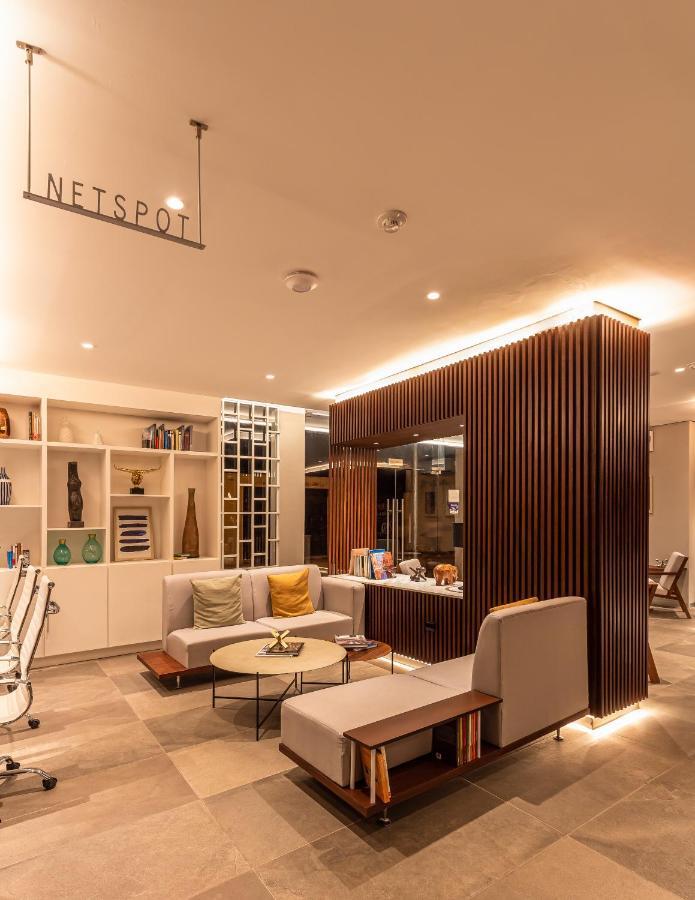 Ontico Urban Design Hotel Мерида Экстерьер фото